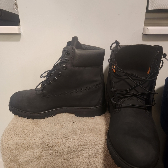Timberland 6" Black Nubuck Premium Boot Size 8 - Picture 5 of 5